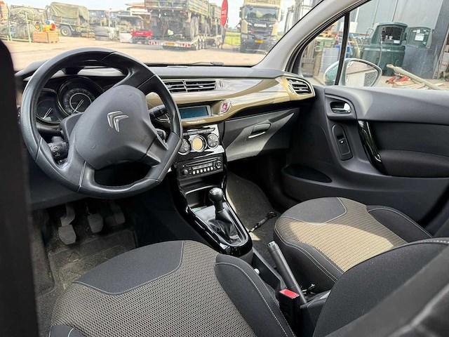 Citroen - c3 - 1.6 ehdi collection - personenauto - afbeelding 14 van  35