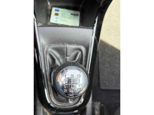 Citroen - c3 - 1.6 ehdi collection - personenauto - afbeelding 29 van  35