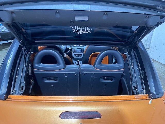 Citroen - c3 pluriel - 1.4i - 79-rg-sf - afbeelding 7 van  21