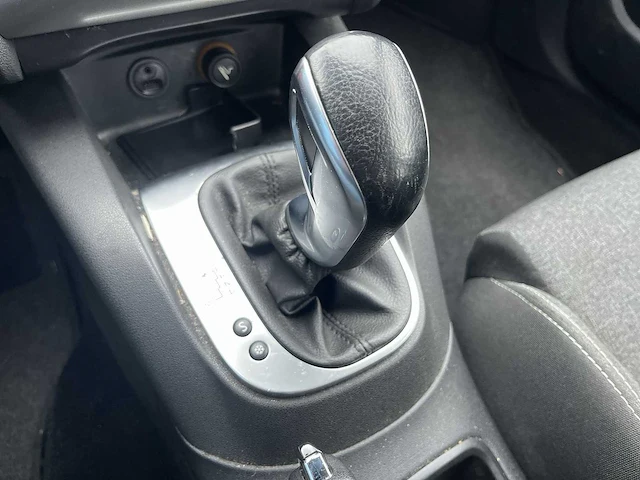 Citroen - c4 - 1.2 turbo feel collection - car - 2016 | tt-573-z - afbeelding 11 van  25
