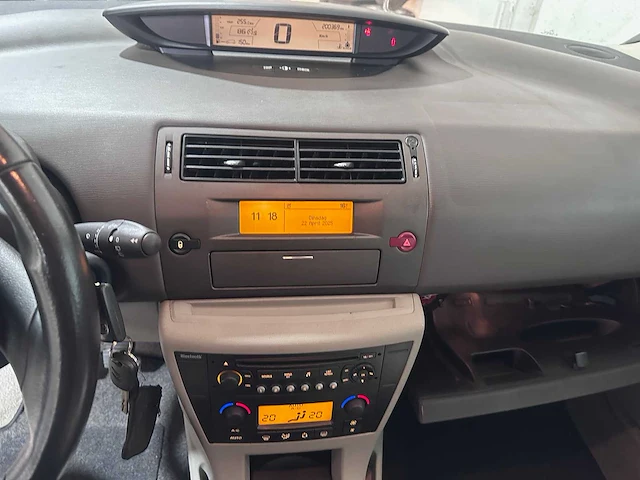 Citroen - c4 - 1.6-16v l. ambiance - 27-sf-gg - afbeelding 7 van  23