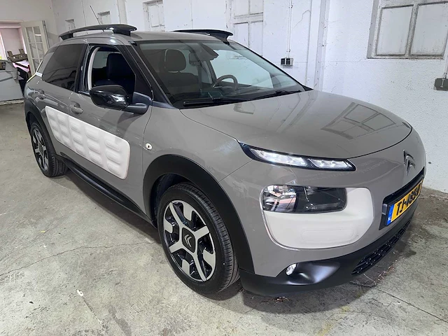 Citroen - c4 cactus - 1.2 vti feel - tj-485-f - afbeelding 18 van  20