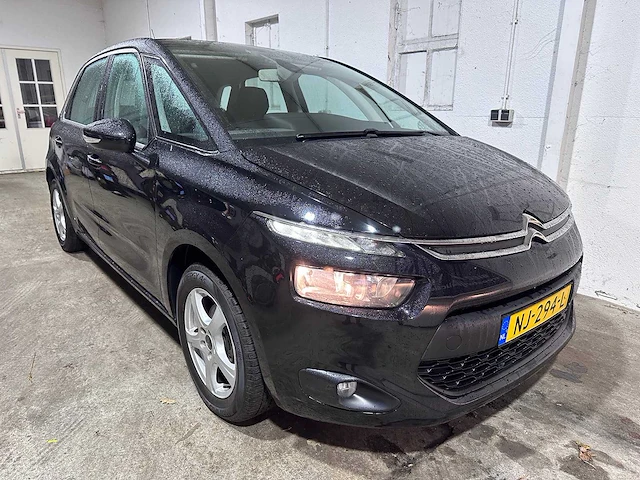 Citroen - c4 picasso - 1.2 puret. selection - nj-294-l - afbeelding 19 van  21