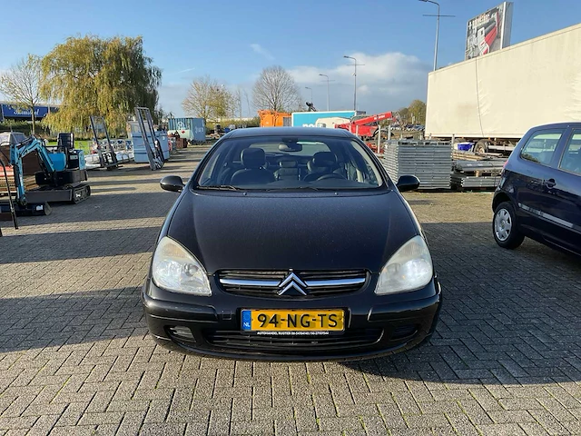 Citroen - c5 - 2.0-16v différence2 - personenauto - afbeelding 23 van  28