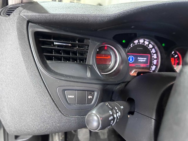 Citroen - c5 tourer - 1.6 thp comfort - 13-kxg-4 - afbeelding 5 van  23