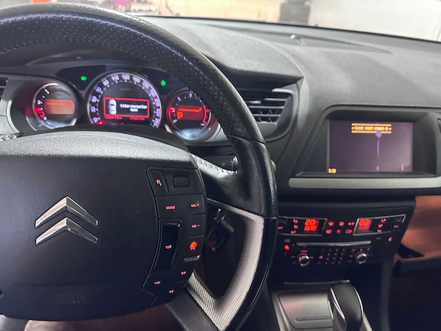 Citroen - c5 tourer - 2.0 hdif l. business automaat- 43-gnr-6 - afbeelding 9 van  19