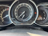 Citroen - ds - 2015 - 3 - 1.2 puretech so chic - h-658-bb - afbeelding 2 van  20