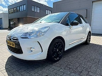 Citroen - ds - 2015 - 3 - 1.2 puretech so chic - h-658-bb - afbeelding 1 van  20