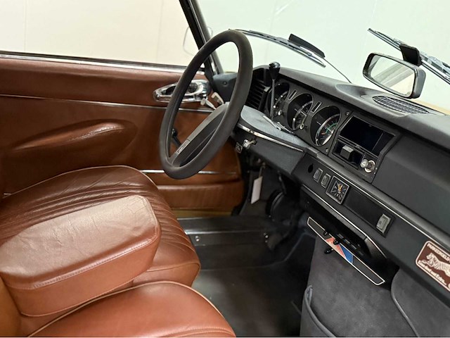 Citroen - ds - ds 21 - oldtimer - 1972 - afbeelding 7 van  34