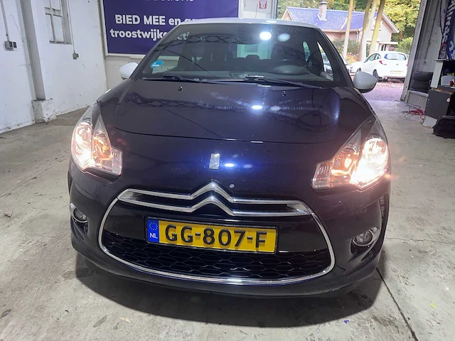 Citroen - ds3 - 1.2 puret. business - gg-807-f - afbeelding 15 van  17