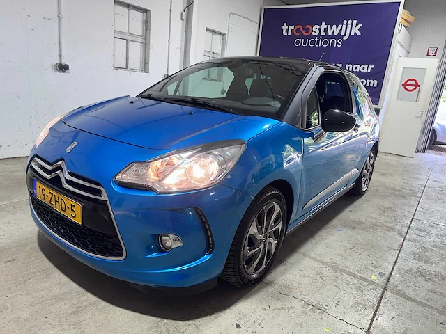 Citroen - ds3 - 1.6 e-hdi business - 19-zhd-5 - afbeelding 1 van  18