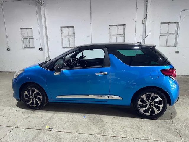 Citroen - ds3 - 1.6 e-hdi business - 19-zhd-5 - afbeelding 11 van  18