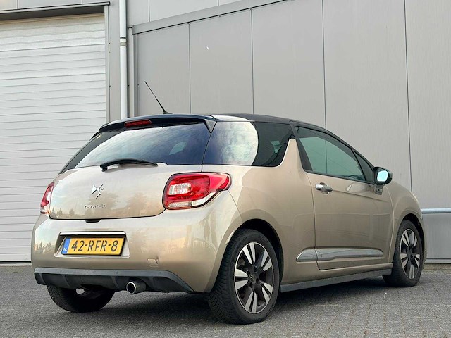 Citroen - ds3 - 1.6 e-hdi so chic - 2011 - 42-rfr-8 - afbeelding 7 van  12