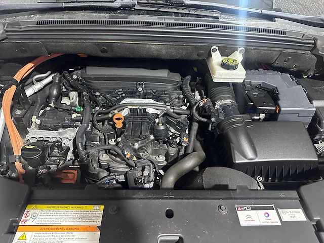 Citroen - ds5 - 2.0 hybrid4 sp. chic - 05-zsr-2 - afbeelding 15 van  25