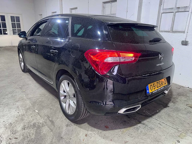 Citroen - ds5 - 2.0 hybrid4 sp. chic - 05-zsr-2 - afbeelding 19 van  25