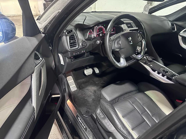 Citroen - ds5 - 2.0 hybrid4 sp. chic - 05-zsr-2 - afbeelding 24 van  25