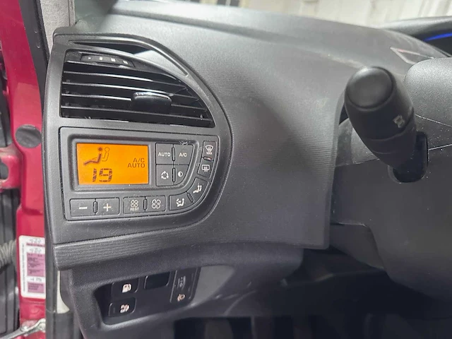 Citroen - grand c4 picasso - 1.8-16v ambiance 7p. - 22-ts-pv - afbeelding 4 van  19