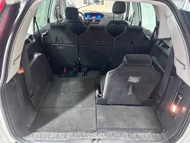 Citroen - grand c4 picasso - 2.0-16v ambiance 7p. - 94-zg-gn - afbeelding 10 van  22