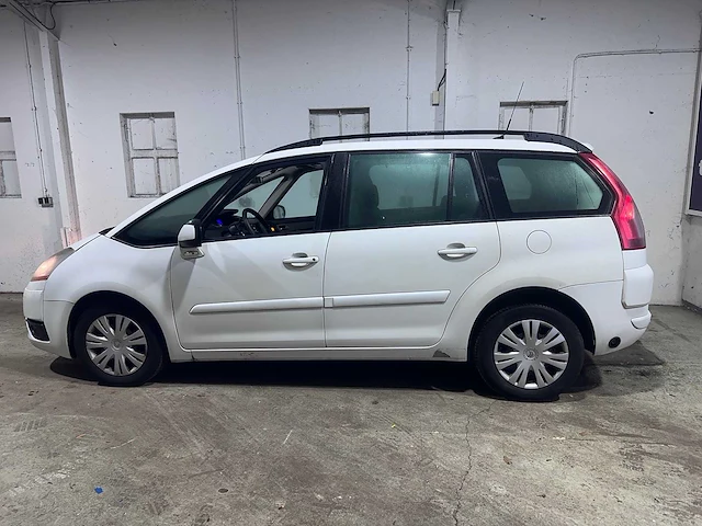 Citroen - grand c4 picasso - 2.0-16v ambiance 7p. - 94-zg-gn - afbeelding 12 van  22