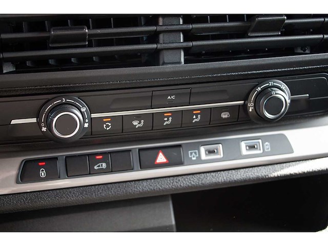 Citroen - jumpy - 2.0 bluehdi s&s l3 - bedrijfswagen - afbeelding 21 van  23