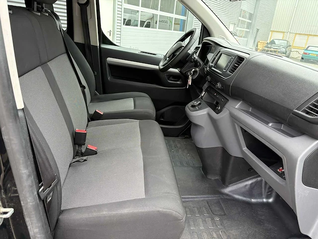 Citroen - jumpy - 2.0 bluehdi180bus&s - bedrijfswagen - afbeelding 3 van  22
