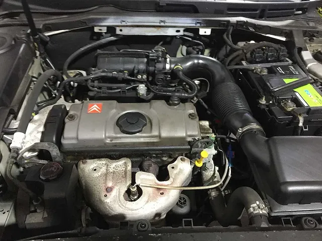 Citroen - xsara - 1.4i différence 2 - 87-nd-rn - afbeelding 10 van  21