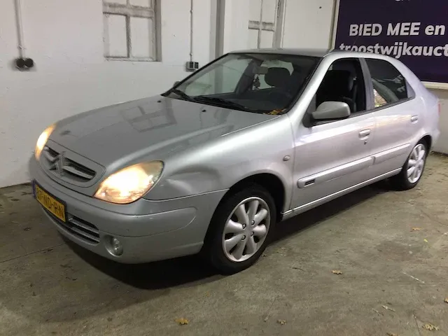Citroen - xsara - 1.4i différence 2 - 87-nd-rn - afbeelding 1 van  21