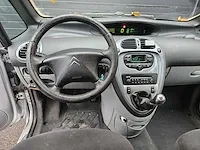 Citroen - xsara picasso - 1.8i-16v image - 55-ps-jk - 2004 - afbeelding 10 van  21