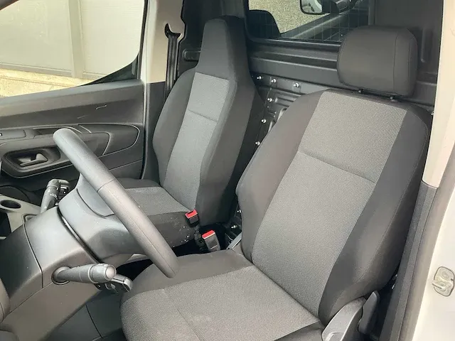 Citroen 1.5 bluehdi club 2022 airco cruise control carplay pdc dab, vpl-61-k - afbeelding 3 van  24