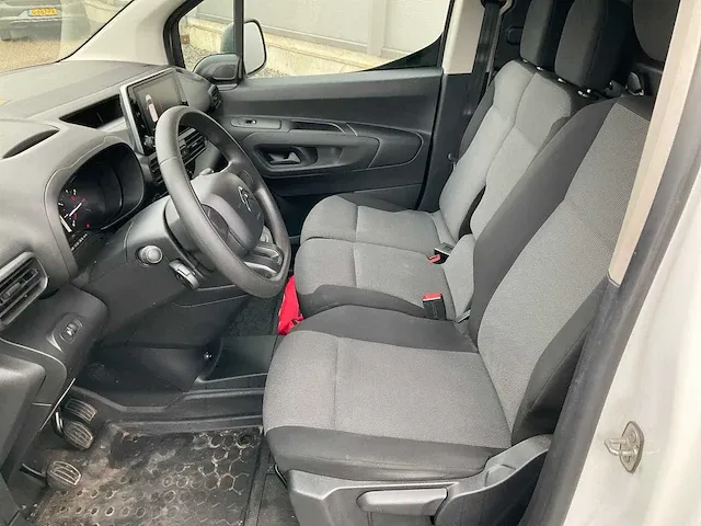 Citroen 1.5 bluehdi club bedrijfswagen 2020 airco 3 zitplaatsen carplay, vff-72-f - afbeelding 3 van  30
