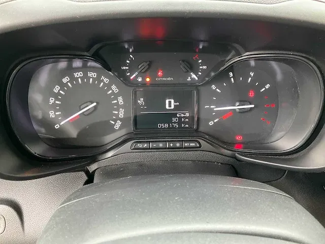 Citroen 1.5 bluehdi club bedrijfswagen 2020 airco 3 zitplaatsen carplay, vff-72-f - afbeelding 7 van  30