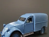 Citroen 2cv fourgonnette blauw - afbeelding 1 van  5
