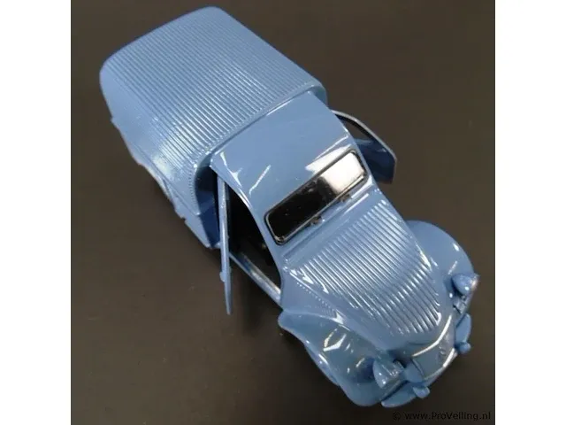 Citroen 2cv fourgonnette blauw - afbeelding 5 van  5