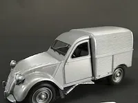 Citroen 2cv fourgonnette grijs - afbeelding 1 van  5