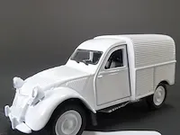 Citroen 2cv fourgonnette wit - afbeelding 1 van  5