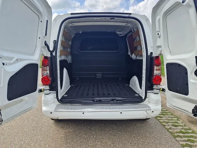 Citroen berlingo 1.6 hdi l1 h1, 75pk, euro 5, vn-700-n - afbeelding 16 van  24