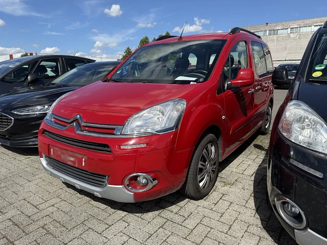 Citroen berlingo multispace 2plc 1.6i millenium 98, 2015 - afbeelding 1 van  28