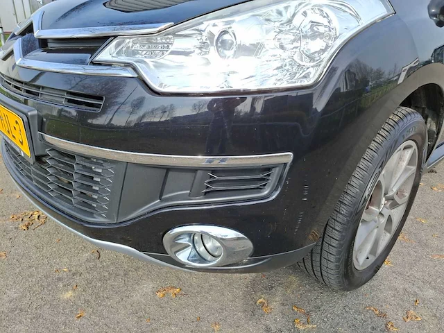 Citroen c-crosser 2.2 hdif dynamique 7p. - 2008 - 156pk - afbeelding 11 van  39