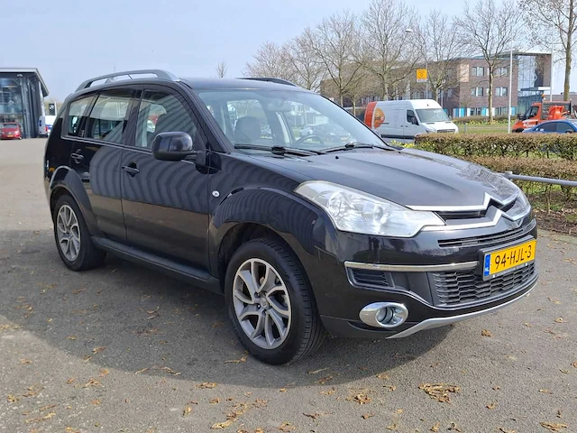 Citroen c-crosser 2.2 hdif dynamique 7p. - 2008 - 156pk - afbeelding 12 van  39