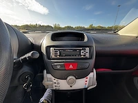 Citroen c1 1 0i attraction,2014 - afbeelding 3 van  23