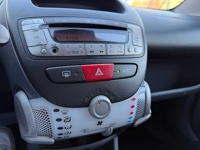Citroen c1 1.0 12v ambiance, 45-pjx-3 - afbeelding 12 van  12