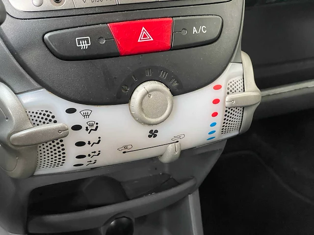 Citroen c1 1.0-12v ambiance 68pk 2009, 32-kbs-9 - afbeelding 27 van  36