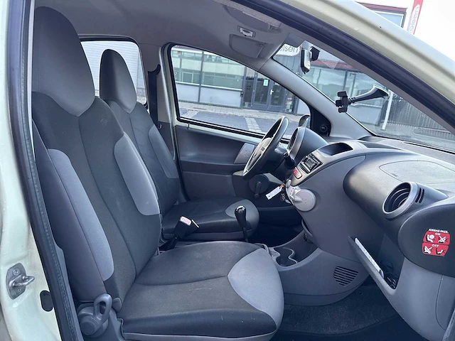 Citroen c1 1.0-12v ambiance car 2010 | xk-916-z - afbeelding 16 van  24