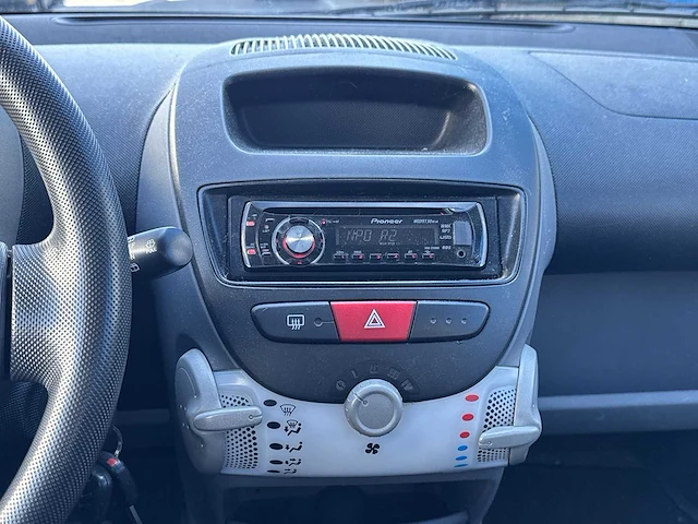 Citroen c1 1.0-12v séduction car 2009 | 56-jjv-9 - afbeelding 6 van  19