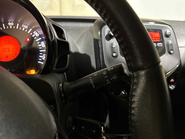 Citroen c1 1.0 vti feel 72pk 2020, j-930-kz - afbeelding 15 van  36