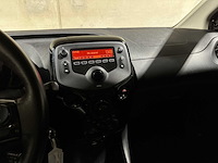 Citroen c1 1.0 vti feel 72pk 2020, j-930-kz - afbeelding 18 van  36