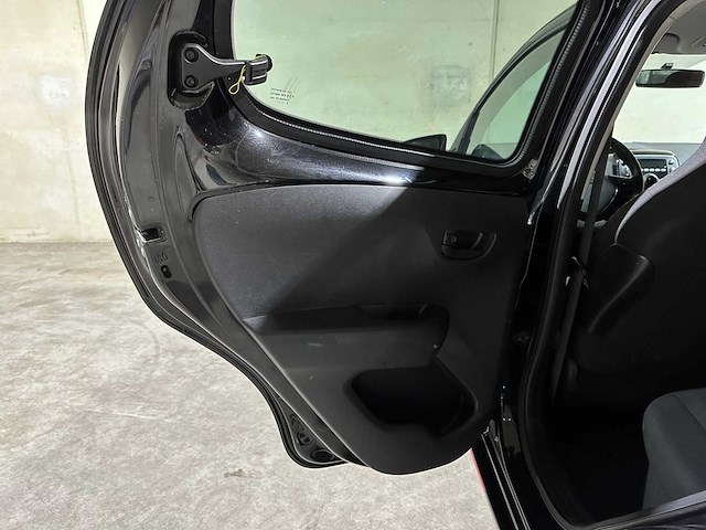 Citroen c1 1.0 vti feel 72pk 2020, j-930-kz - afbeelding 22 van  36