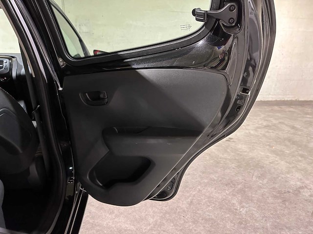 Citroen c1 1.0 vti feel 72pk 2020, j-930-kz - afbeelding 26 van  36