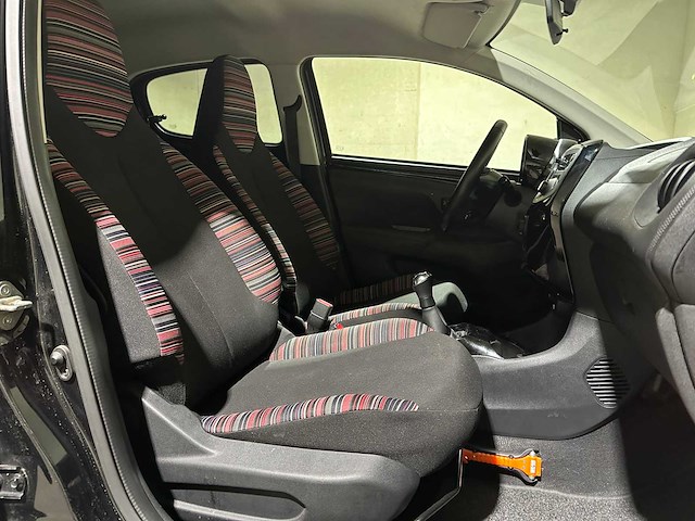 Citroen c1 1.0 vti feel 72pk 2020, j-930-kz - afbeelding 28 van  36