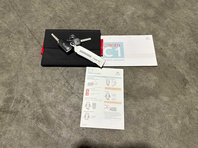 Citroen c1 1.0 vti feel 72pk 2020, j-930-kz - afbeelding 30 van  36